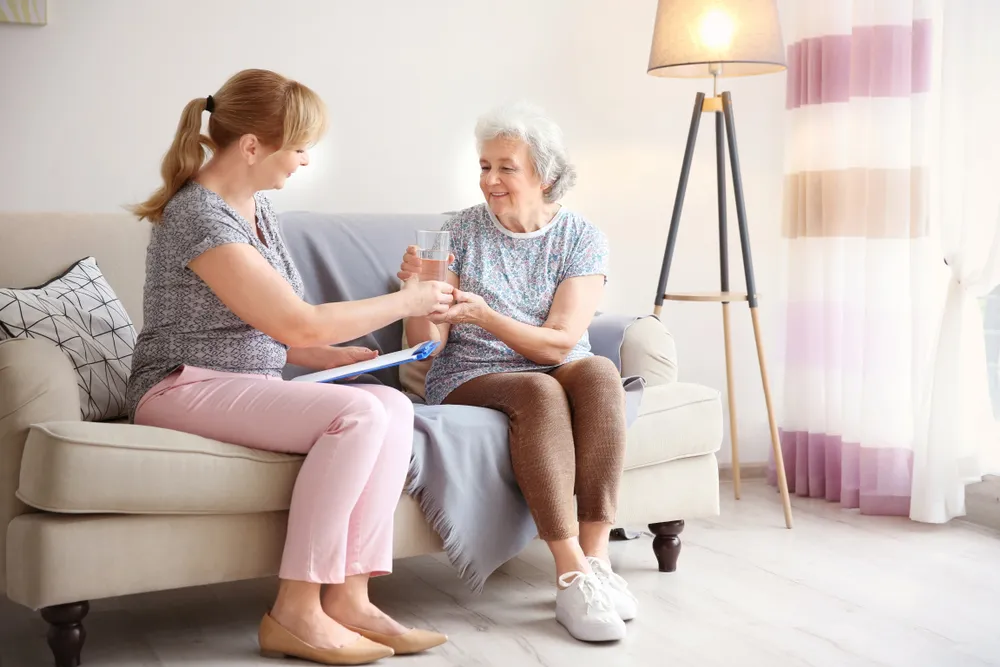 How to Enhance Communication with an Older Parent-HOme CAre Assistance3